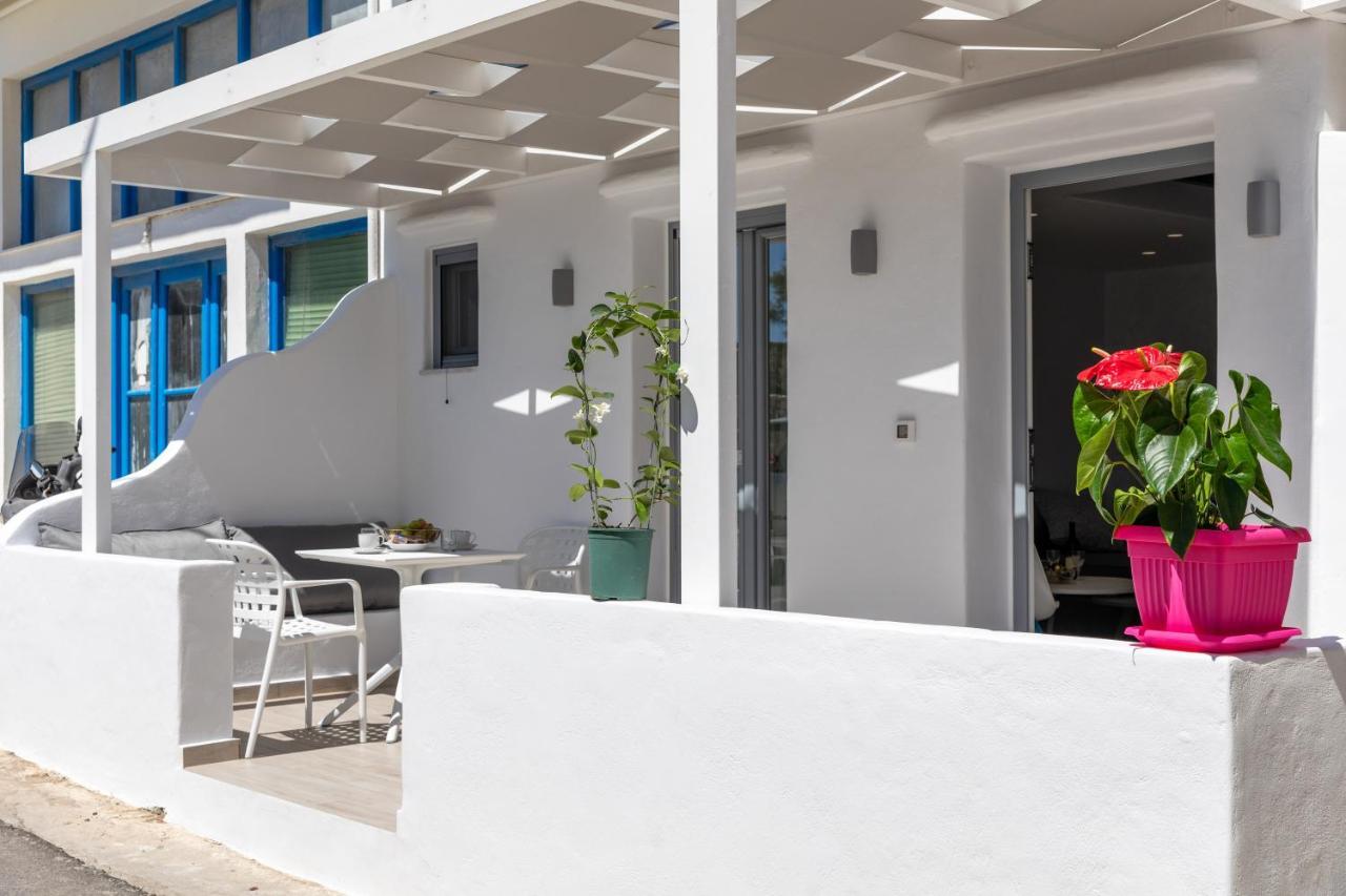 Marina'S Suites Naxos City Екстериор снимка