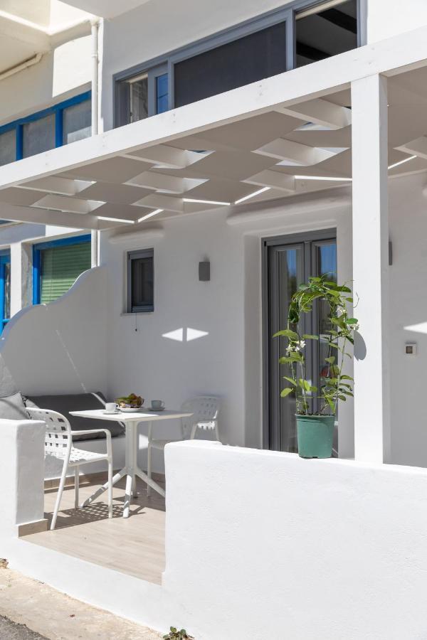 Marina'S Suites Naxos City Екстериор снимка