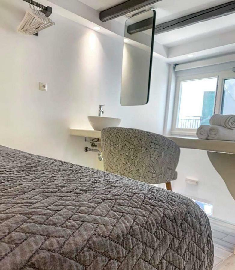 Marina'S Suites Naxos City Екстериор снимка